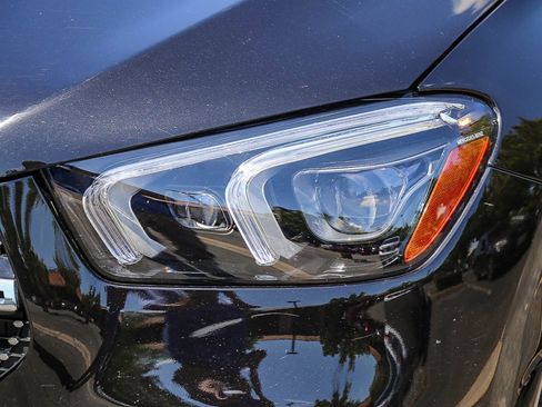 Used 2023 Mercedes-Benz GLE 450 4MATIC image 7