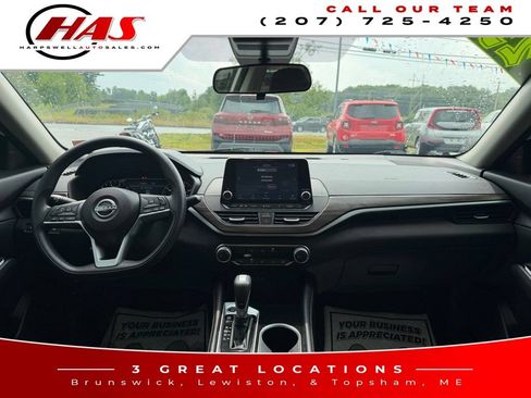Used 2023 Nissan Altima 2.5 SV AWD/4WD image 14