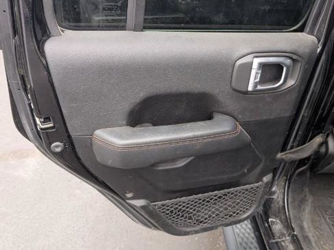 Used 2021 Jeep Gladiator Mojave w/ Dual Top Group image 25