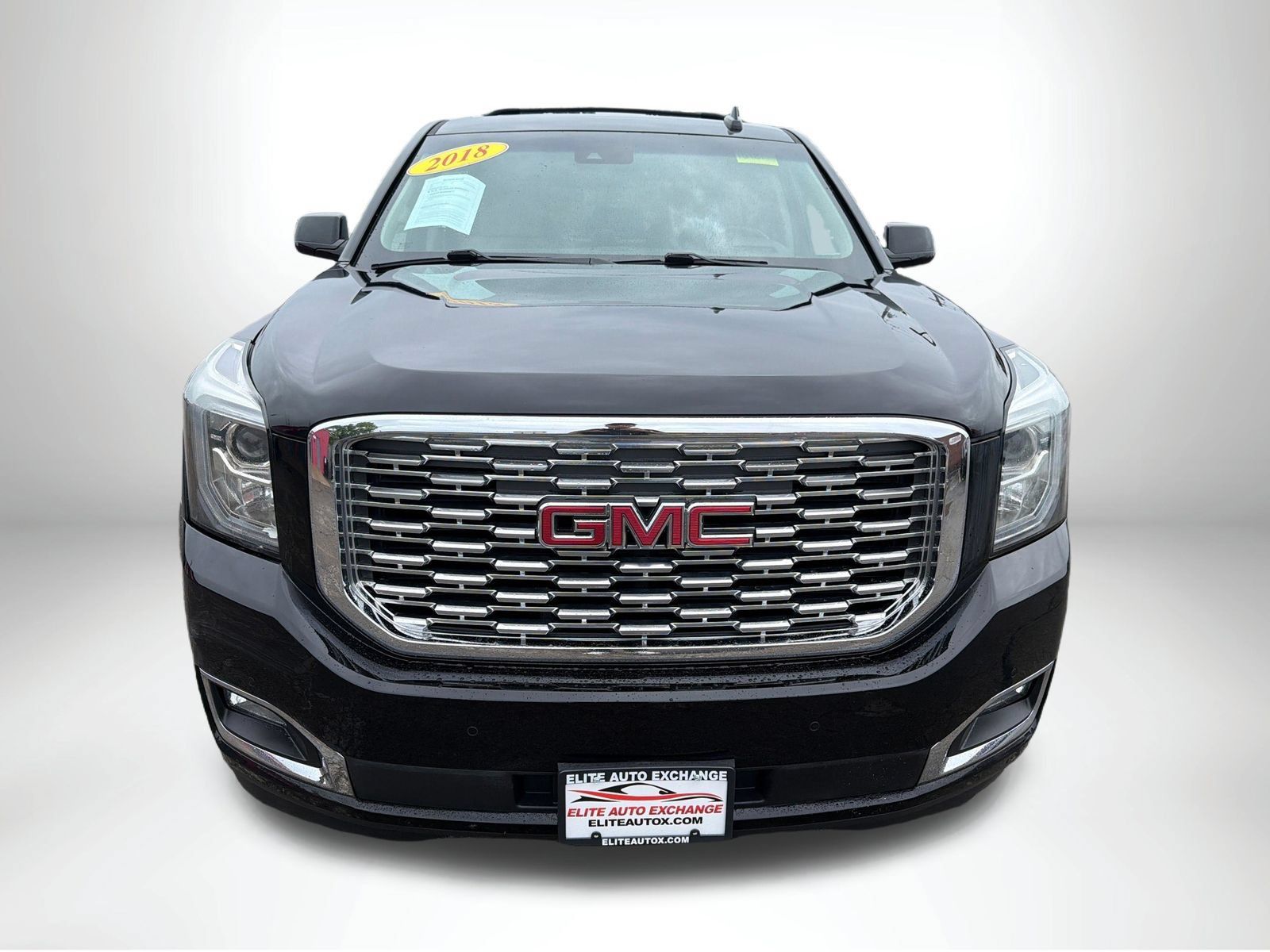 Used 2018 GMC Yukon Denali AWD/4WD image 10