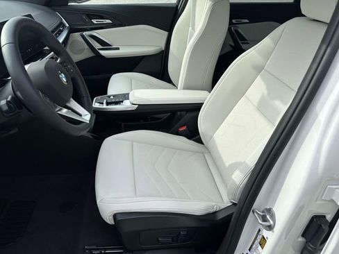 New 2026 BMW X1 xDrive28i w/ Technology Package image 14