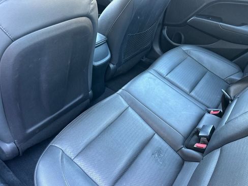 Used 2019 Hyundai Elantra Limited w/ Cargo Package image 9