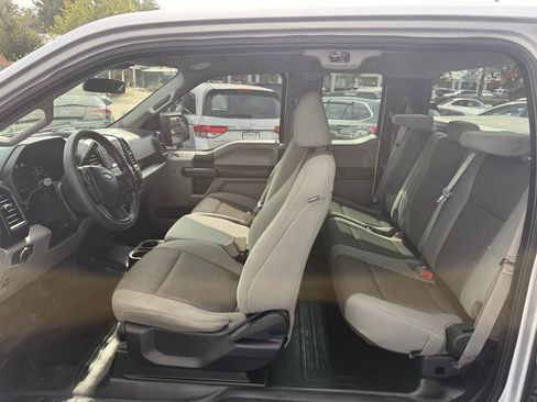 Used 2019 Ford F150 XL w/ Equipment Group 101A Mid AWD/4WD image 13