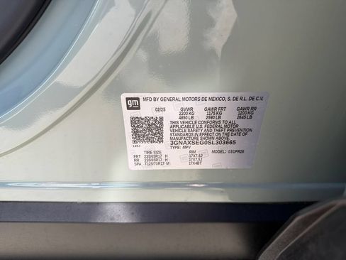 Used 2025 Chevrolet Equinox ACTIV AWD/4WD image 37