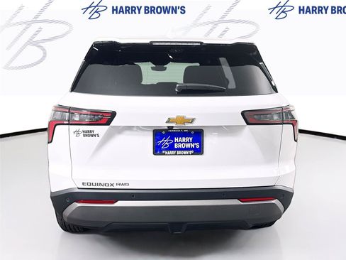 New 2026 Chevrolet Equinox LT w/ Convenience Package II AWD/4WD image 29