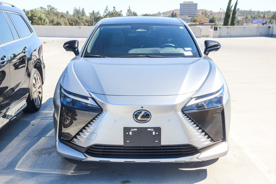 Used 2024 Lexus RZ 300e Premium w/ Accessory Package (Z1) FWD image 2