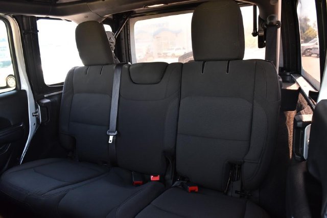 Used 2023 Jeep Wrangler Unlimited Sport AWD/4WD image 22