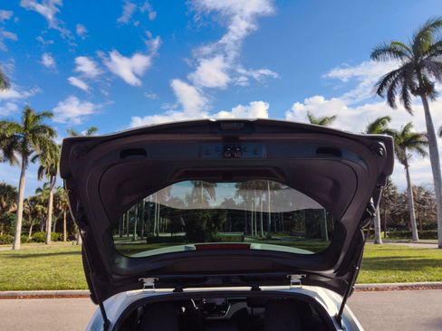 Used 2020 Toyota Corolla SE FWD image 50