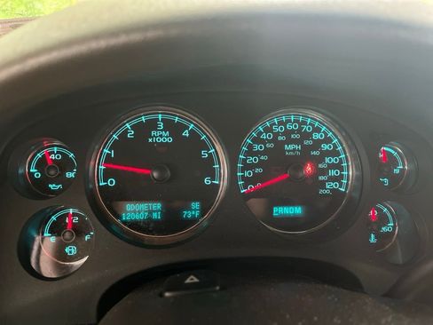 Used 2013 GMC Yukon Denali AWD/4WD image 7