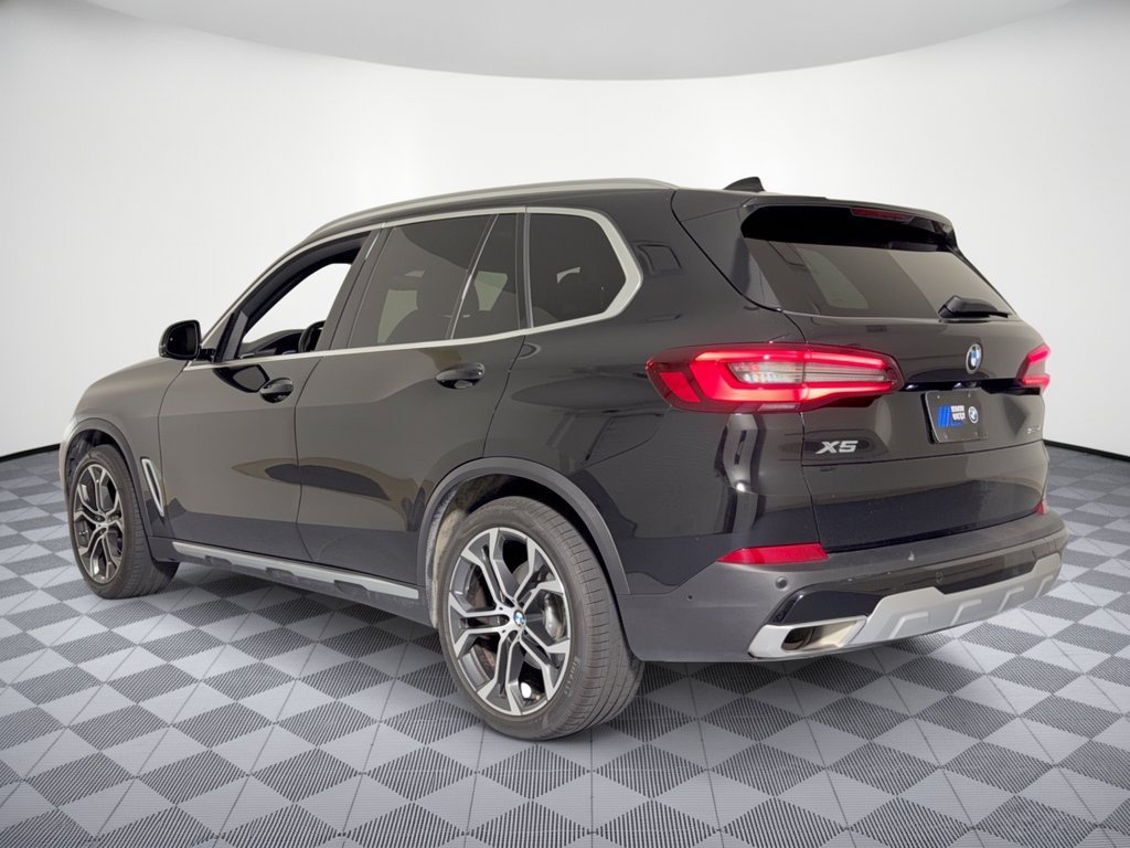 Used 2023 BMW X5 sDrive40i w/ Climate Comfort Package RWD image 3
