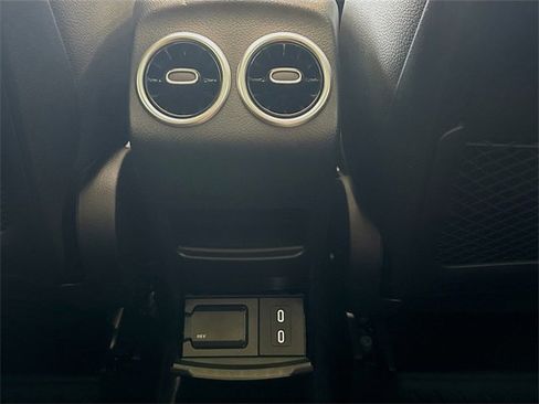 Certified 2024 Mercedes-Benz GLA 250 4MATIC image 25