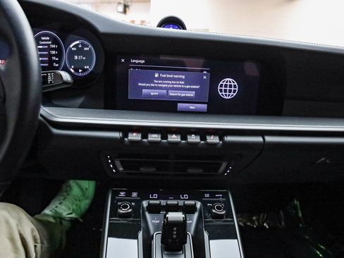 Used 2024 Porsche 911 Carrera S image 24