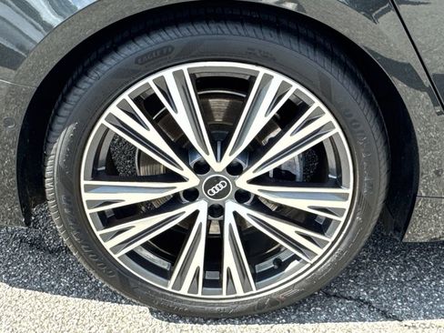 Used 2021 Audi A6 Premium Plus w/ Premium Plus Package image 17