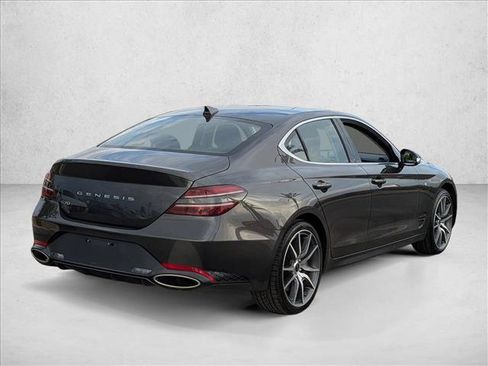 Used 2025 Genesis G70 2.5T RWD image 5