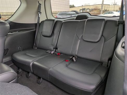 Used 2019 INFINITI QX80 Luxe image 22
