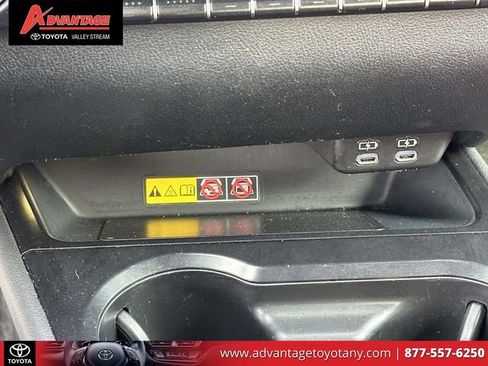 Used 2023 Lexus UX 250h F Sport AWD/4WD image 37