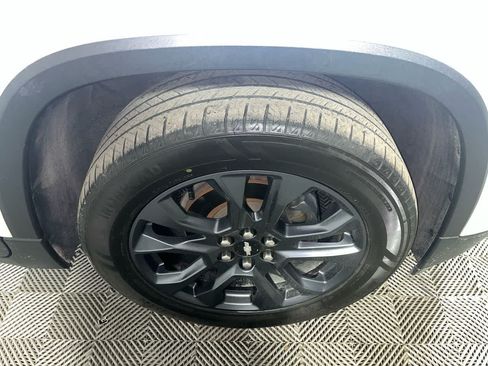 Used 2020 Chevrolet Traverse RS FWD image 10