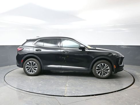 Used 2024 Buick Envision Preferred image 4