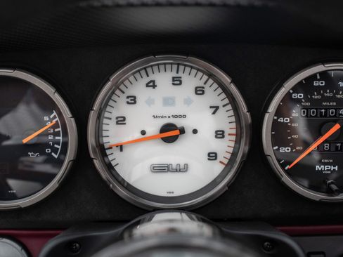 Used 1997 Porsche 911 Carrera RWD image 18