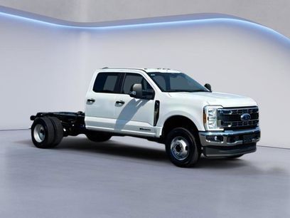 New 2024 Ford F350 XL w/ XL Chrome Package