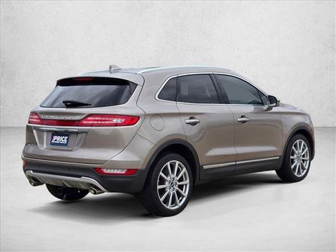 Used 2019 Lincoln MKC Reserve w/ MKC Technology Package FWD image 5