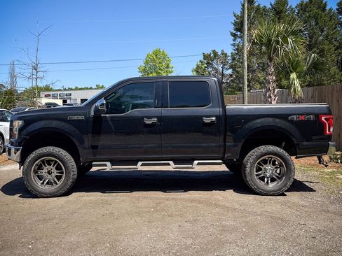 Used 2015 Ford F150 XLT AWD/4WD image 4