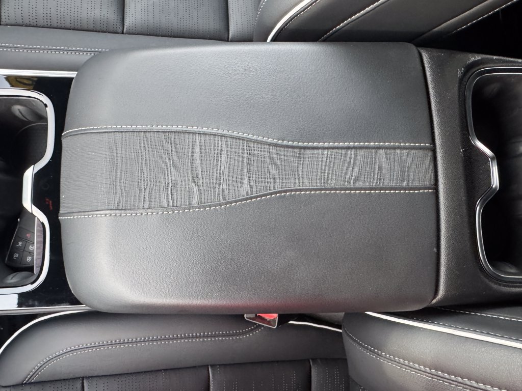 Used 2026 Buick Enclave Sport Touring AWD/4WD image 31