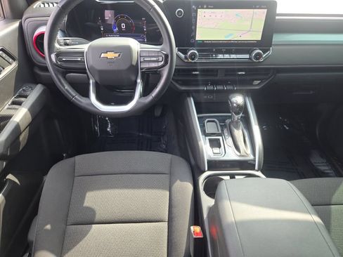 Used 2023 Chevrolet Colorado LT RWD image 18