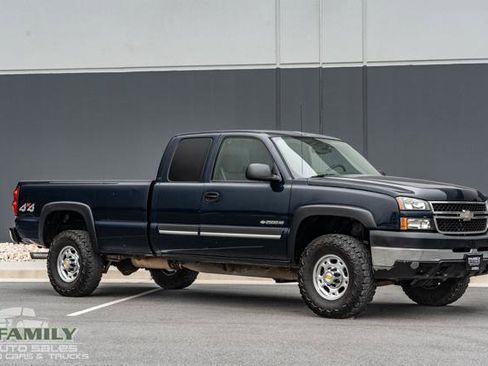 Used 2006 Chevrolet Silverado 2500 LT image 13