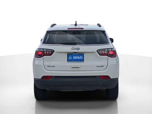 Used 2021 Jeep Compass Latitude AWD/4WD image 7