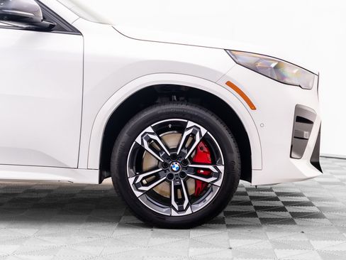 Used 2026 BMW X2 xDrive28i w/ Technology Package AWD/4WD image 35