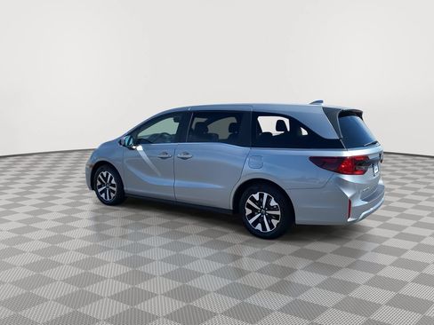 Used 2025 Honda Odyssey EX-L image 5