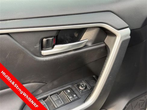Used 2023 Toyota RAV4 XLE w/ Convenience Package image 18
