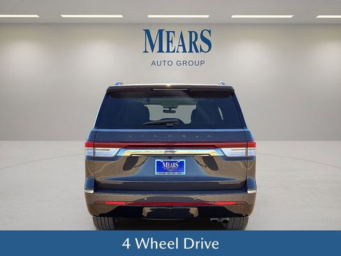 Used 2023 Lincoln Navigator Black Label AWD/4WD image 5