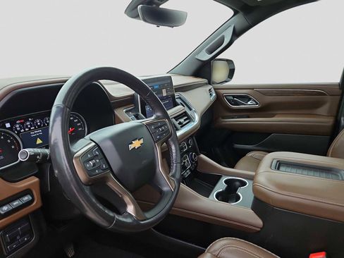 Used 2021 Chevrolet Suburban High Country image 10