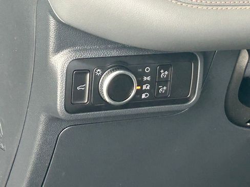 New 2026 Ford Explorer Active image 29