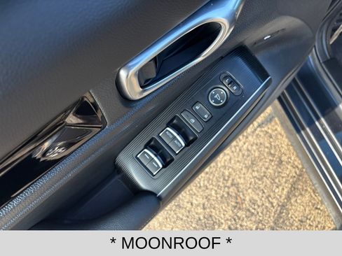 Used 2025 Honda Civic Sport image 11