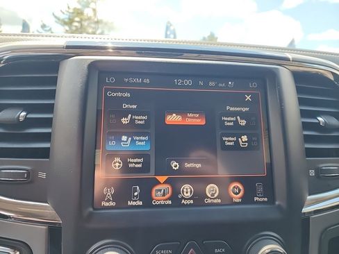 Used 2015 RAM 1500 Sport w/ Convenience Group AWD/4WD image 22