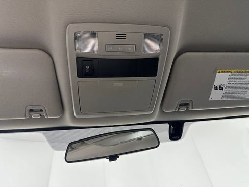 Used 2017 Toyota Tacoma 2WD Double Cab image 24