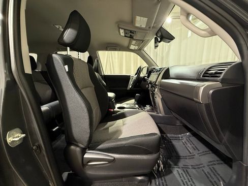 Certified 2024 Toyota 4Runner SR5 image 21