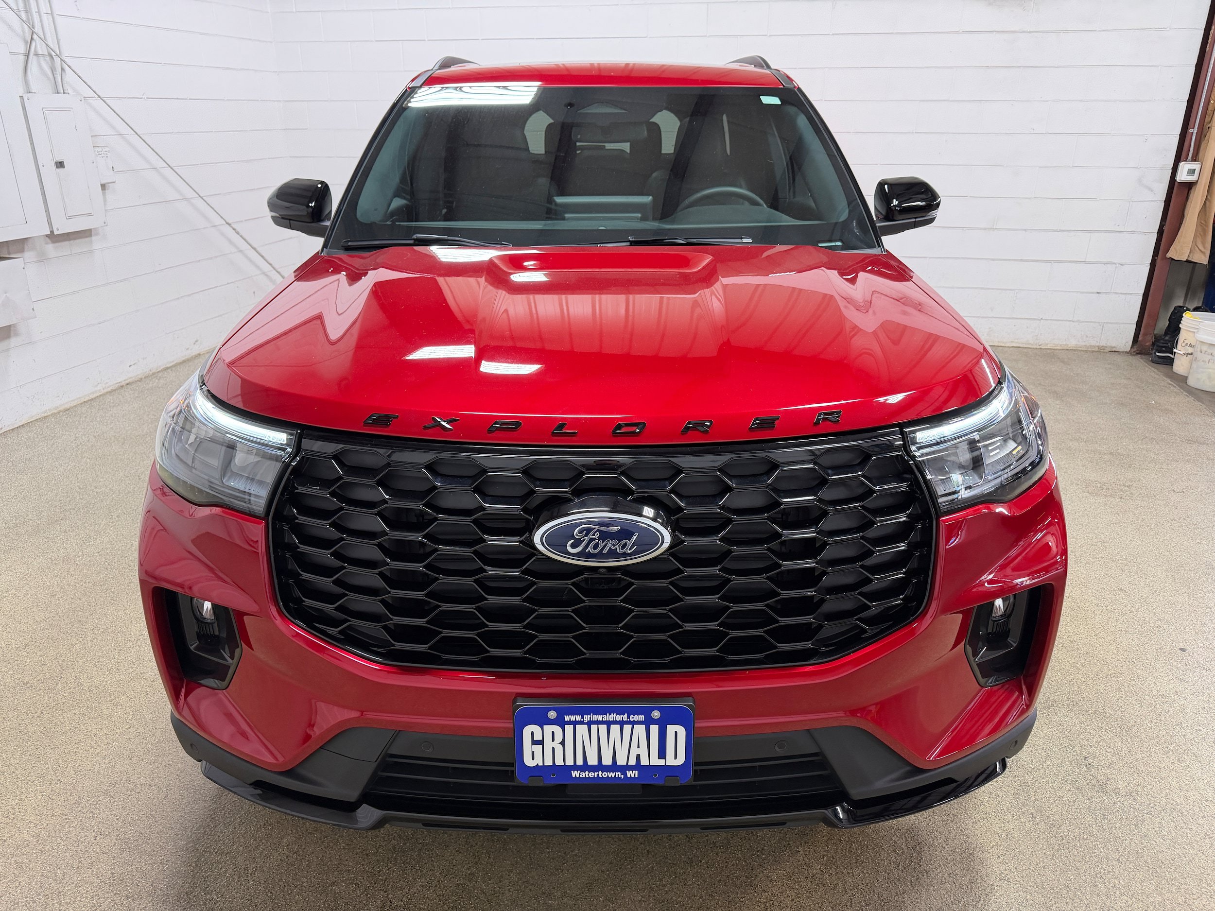 Used 2026 Ford Explorer ST-Line w/ ST-Line Street Pack AWD/4WD image 29