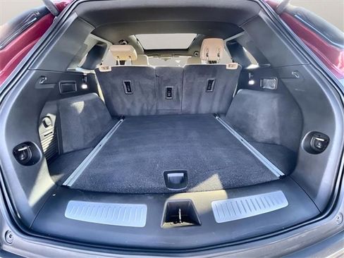 Used 2017 Cadillac XT5 Luxury w/ Driver Awareness Package image 28