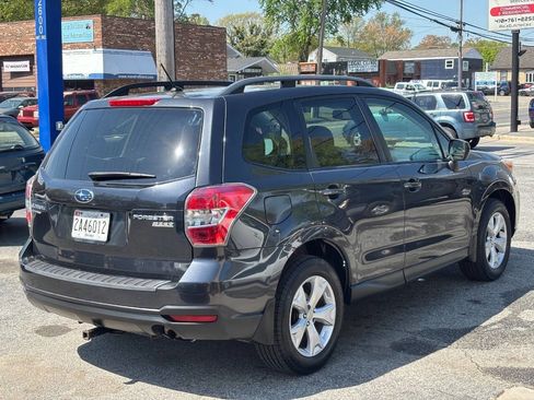 Used 2015 Subaru Forester 2.5i Premium w/ All-Weather Package image 4
