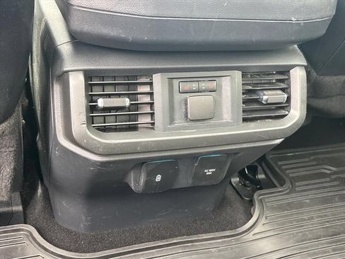 Used 2024 Ford F150 Lariat w/ Equipment Group 502A High AWD/4WD image 22