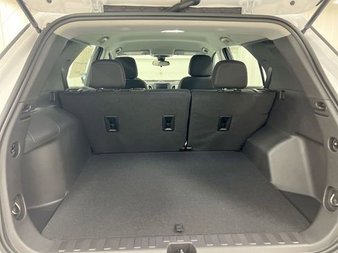 Used 2024 Chevrolet Equinox LS image 23