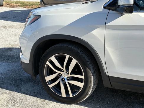Used 2016 Honda Pilot Elite image 21