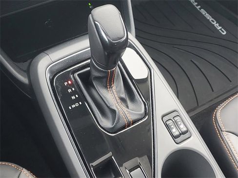 Certified 2025 Subaru Crosstrek 2.5i Limited image 27