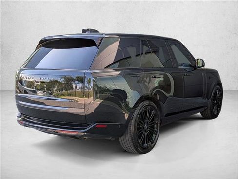 Certified 2025 Land Rover Range Rover SE AWD/4WD image 5
