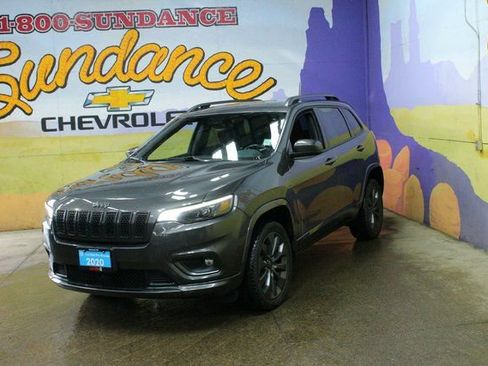Used 2020 Jeep Cherokee High Altitude image 2