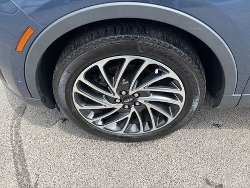 Used 2019 Lincoln Nautilus Reserve AWD/4WD image 49